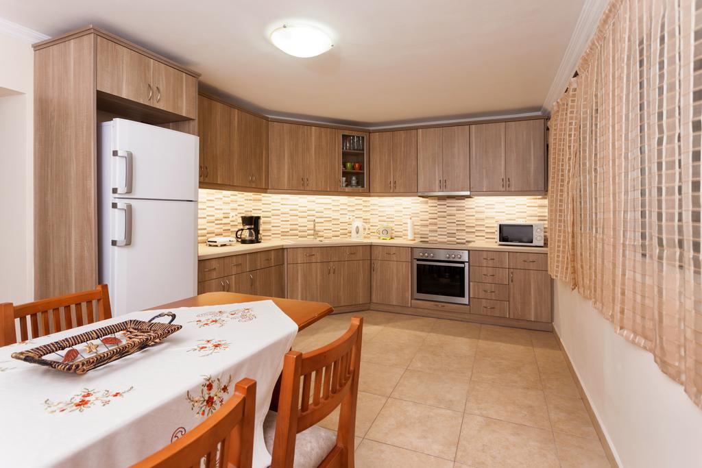 Elena'S Apartments Laganas Luaran gambar